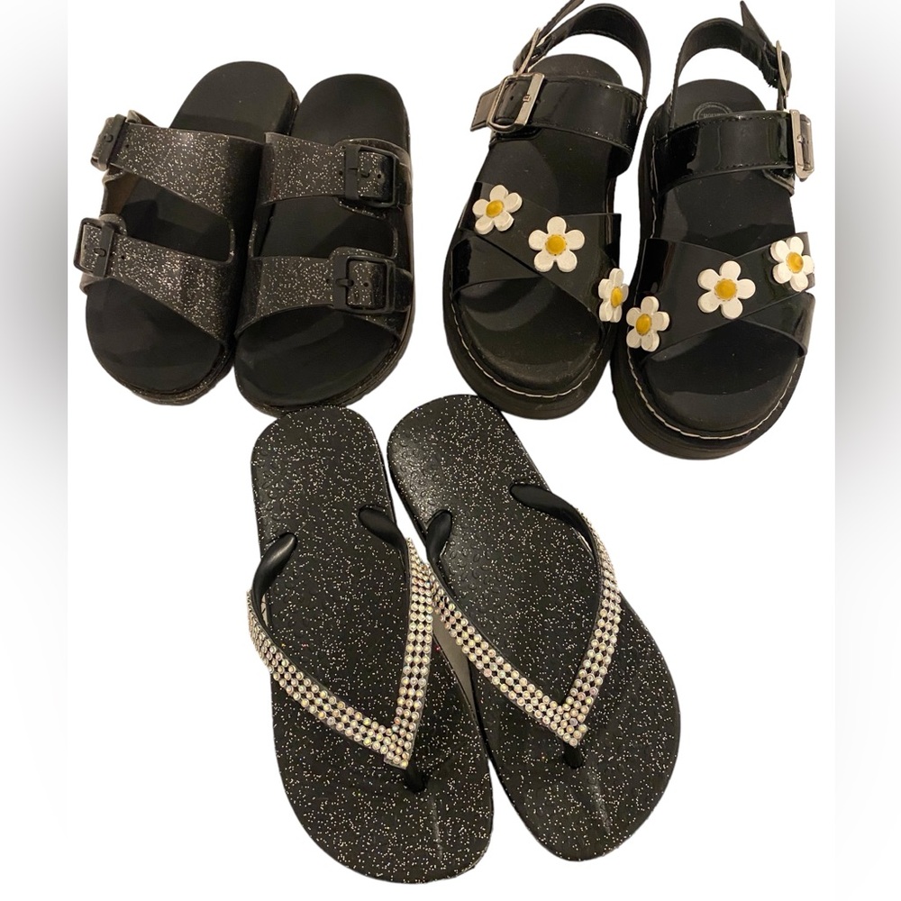 WONDER NATION Girl’s Black Glitter and Flower Sandals  Size: 13 and 1
